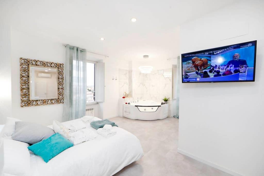 White Panoramic Jacuzzi Suite Trastevere - Top Collection Roma Exterior foto