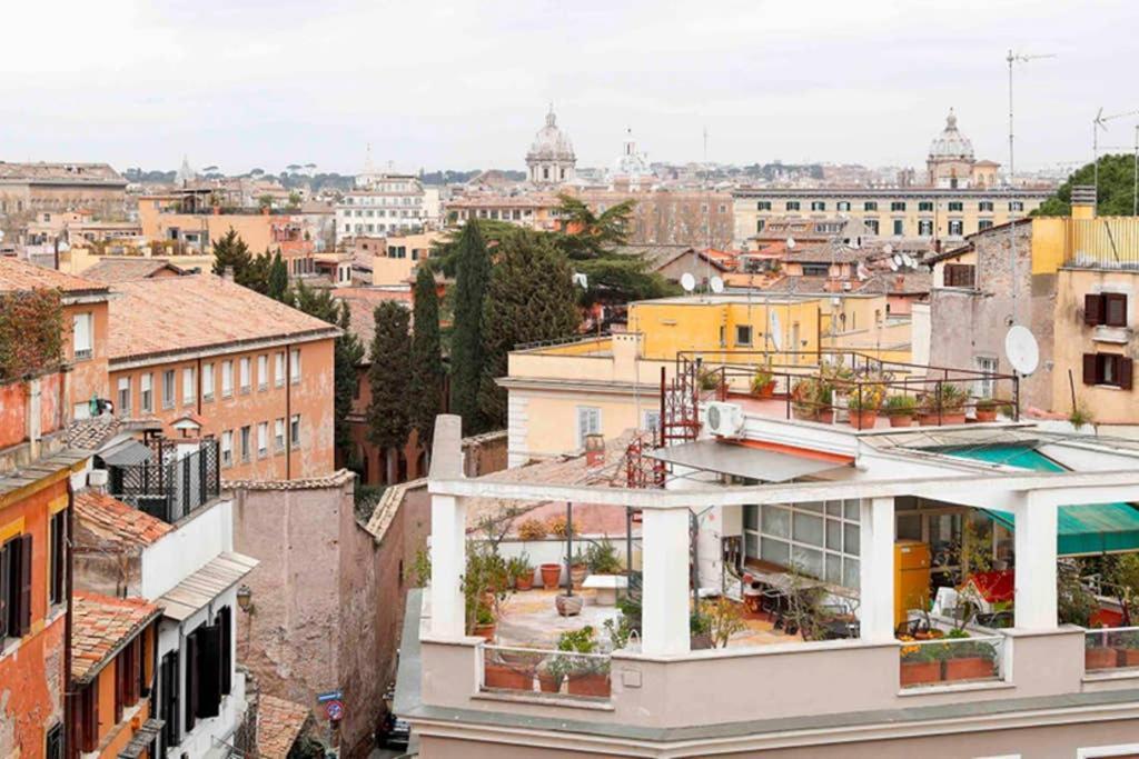 White Panoramic Jacuzzi Suite Trastevere - Top Collection Roma Exterior foto